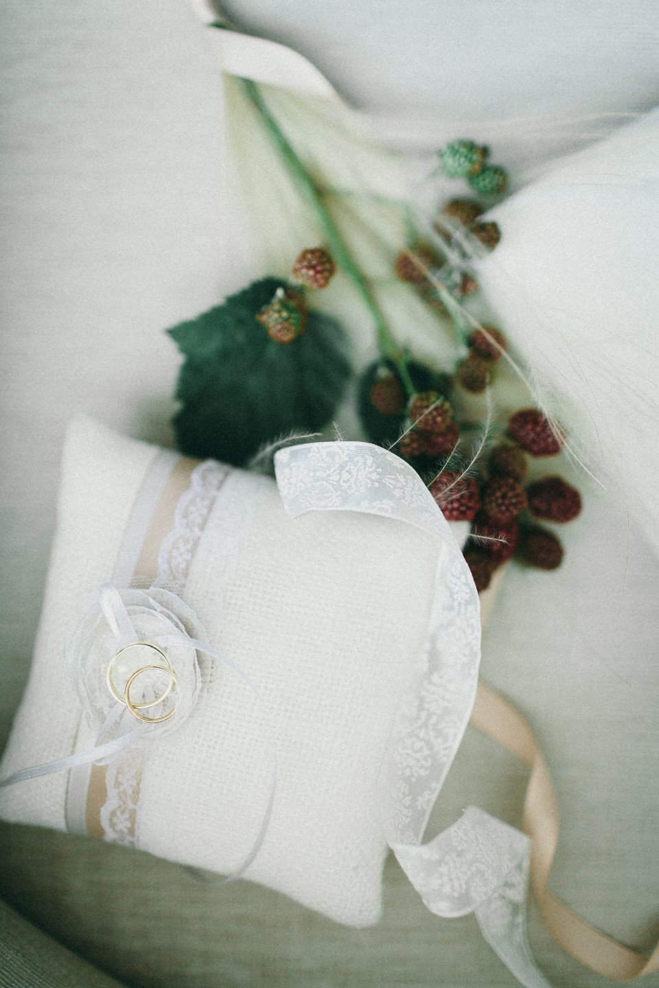 Персиковая нежность: свадьба Ильи и Карины