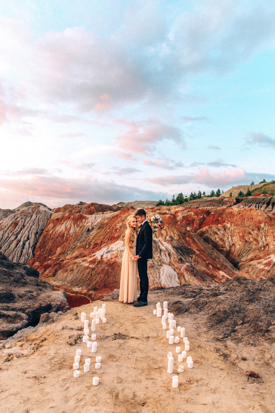 Свадьба на Марсе: стилизованная фотосессия Нади и Сергея
