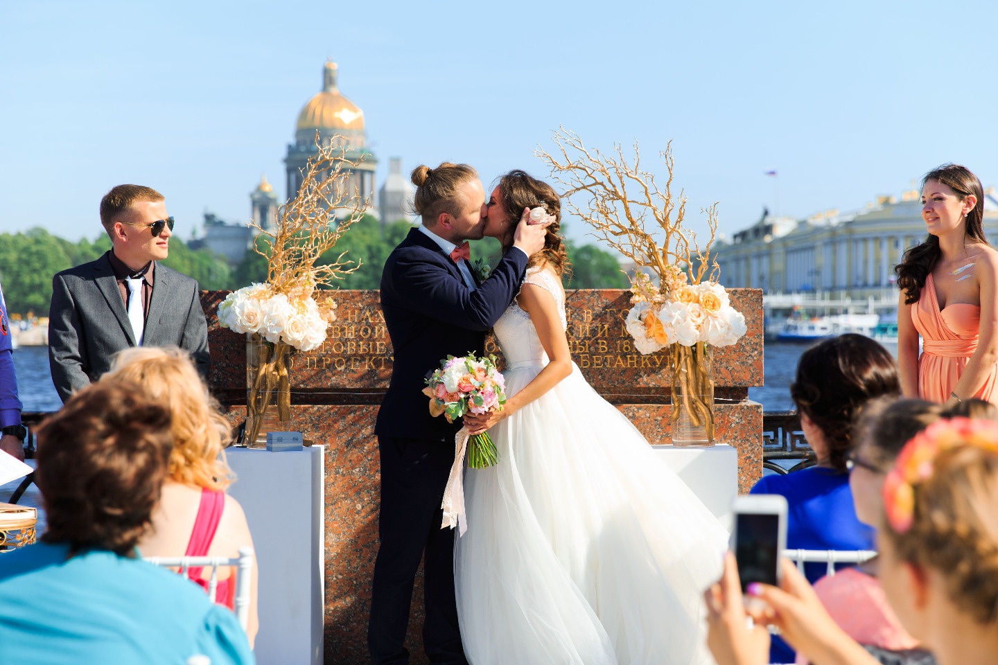 В духе Петербурга: свадьба Антона и Кристины