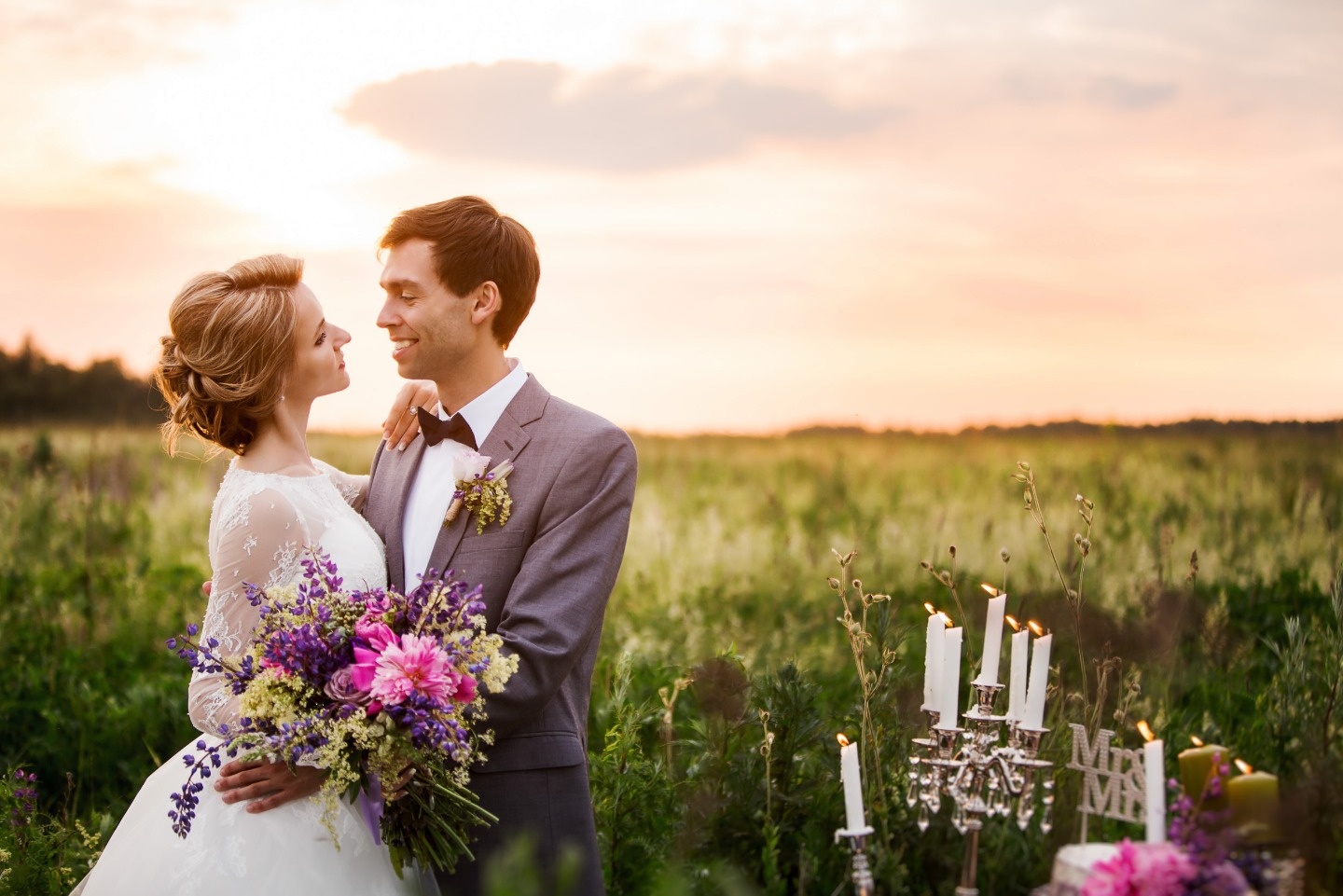 В цветах заката: свадьба Александра и Олеси