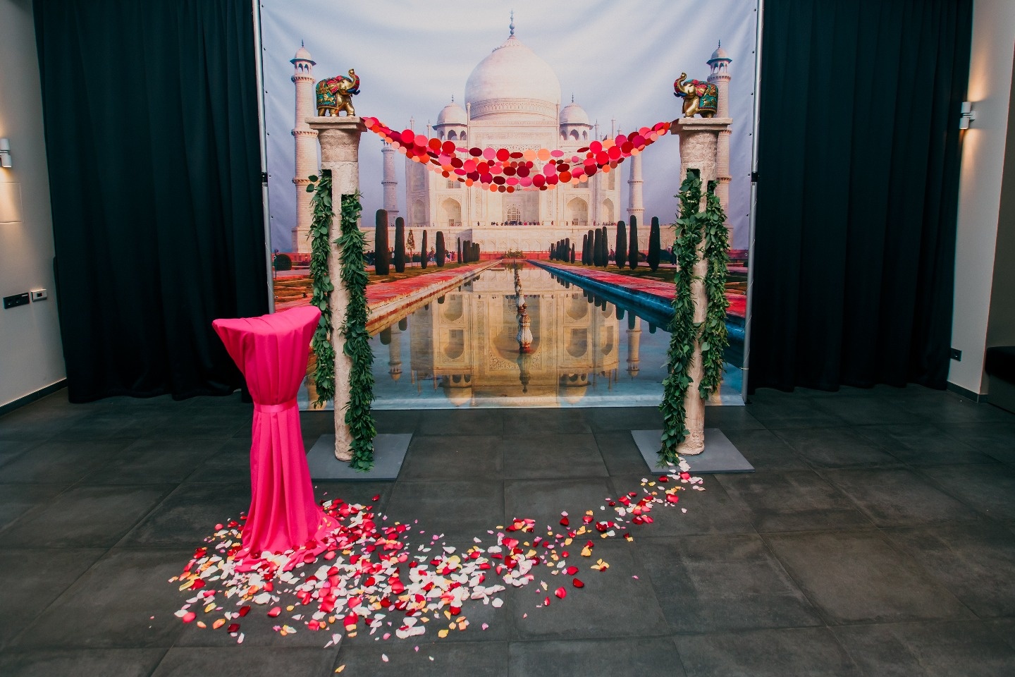 Индийский колорит: свадьба Упи и Наташи